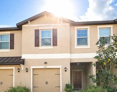 8517 Reedville Street - Photo Thumbnail 2