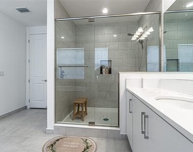 32353 Rosewood Meadow Lane - Photo Thumbnail 26