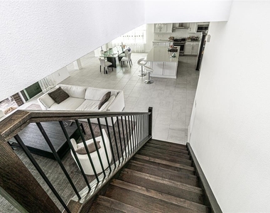32353 Rosewood Meadow Lane - Photo Thumbnail 15