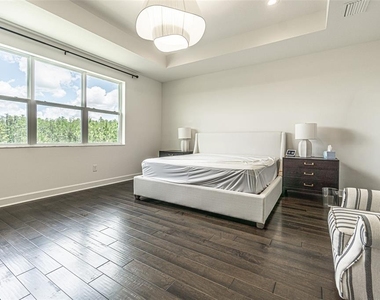 32353 Rosewood Meadow Lane - Photo Thumbnail 21