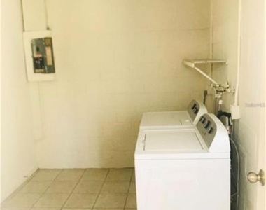 7441 Carmel Avenue - Photo Thumbnail 9