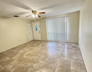 7441 Carmel Avenue - Photo Thumbnail 8
