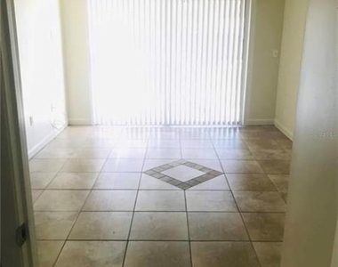 7441 Carmel Avenue - Photo Thumbnail 7