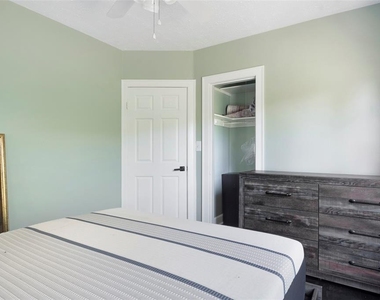2521 4th Street S - Photo Thumbnail 14