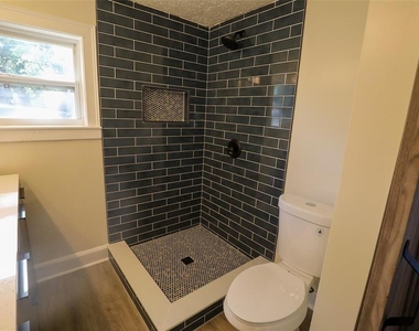 2521 4th Street S - Photo Thumbnail 13