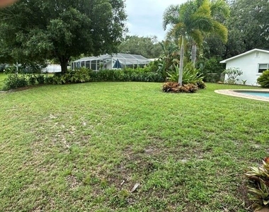 1405 Stewart Boulevard - Photo Thumbnail 37