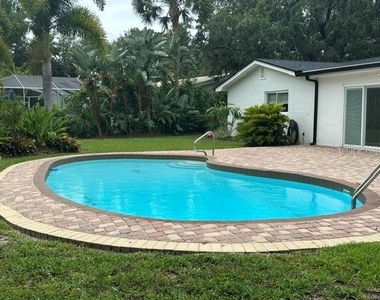 1405 Stewart Boulevard - Photo Thumbnail 39