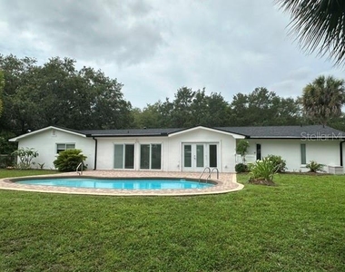 1405 Stewart Boulevard - Photo Thumbnail 36