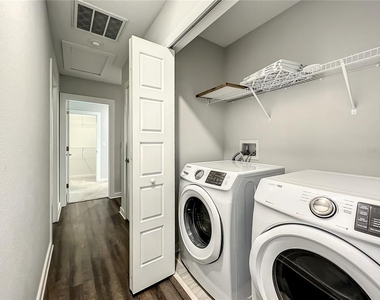 3715 W Wisconsin Avenue - Photo Thumbnail 11