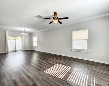 3715 W Wisconsin Avenue - Photo Thumbnail 19
