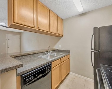 308 Lake Parsons Green - Photo Thumbnail 24
