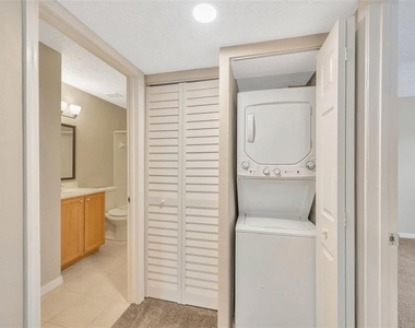 308 Lake Parsons Green - Photo Thumbnail 20