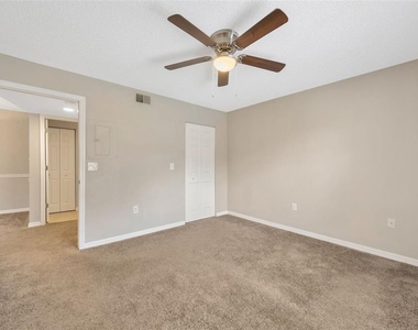 308 Lake Parsons Green - Photo Thumbnail 35