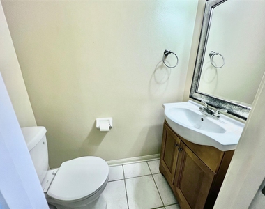 13935 Saint Marys Lane - Photo Thumbnail 18