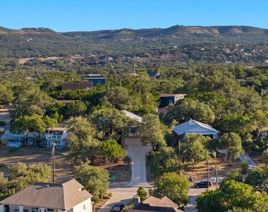 785 Lake Forest - Photo Thumbnail 38