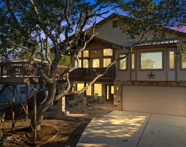 785 Lake Forest - Photo Thumbnail 5