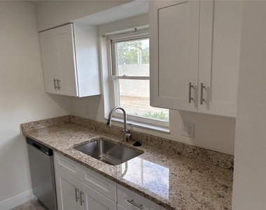 9218 Tudor Drive - Photo Thumbnail 10