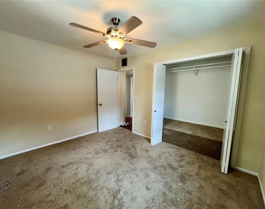 704 Torrey Pines Avenue - Photo Thumbnail 12
