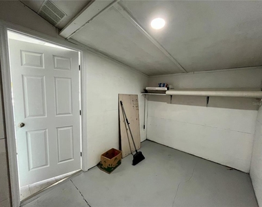 704 Torrey Pines Avenue - Photo Thumbnail 15