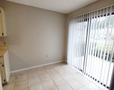 410 Landing Boulevard - Photo Thumbnail 8