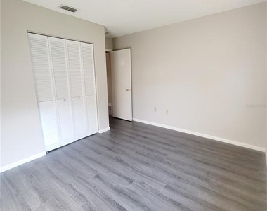 410 Landing Boulevard - Photo Thumbnail 14