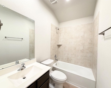 4311 Nervesa Drive - Photo Thumbnail 12