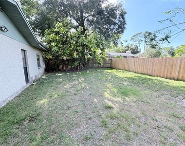 3601 Fairway Forest Circle - Photo Thumbnail 24