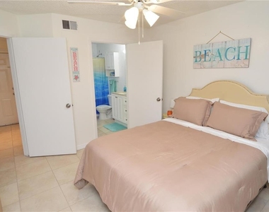 8625 Mallard Reserve Drive - Photo Thumbnail 25