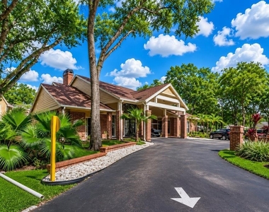 8625 Mallard Reserve Drive - Photo Thumbnail 92