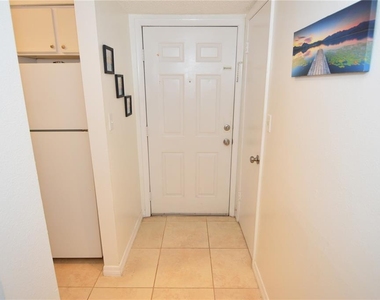 8625 Mallard Reserve Drive - Photo Thumbnail 1