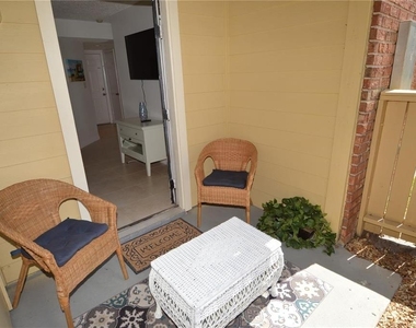 8625 Mallard Reserve Drive - Photo Thumbnail 39