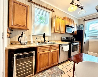 2014 Jackson Street N - Photo Thumbnail 5