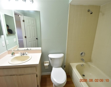 23223 Club Villas Drive - Photo Thumbnail 30