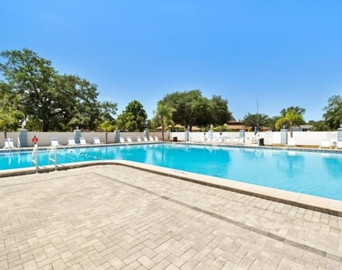 23223 Club Villas Drive - Photo Thumbnail 32