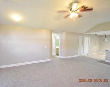 23223 Club Villas Drive - Photo Thumbnail 10