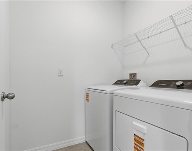 2919 Gardiner Lane - Photo Thumbnail 20