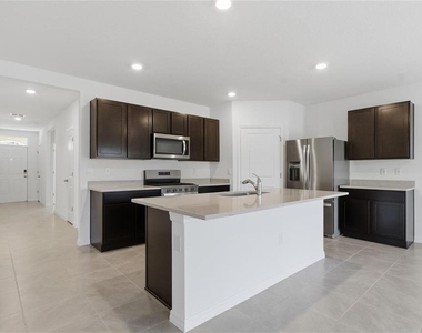 2919 Gardiner Lane - Photo Thumbnail 2