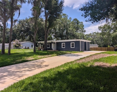 14232 Chisholm Lane - Photo Thumbnail 16