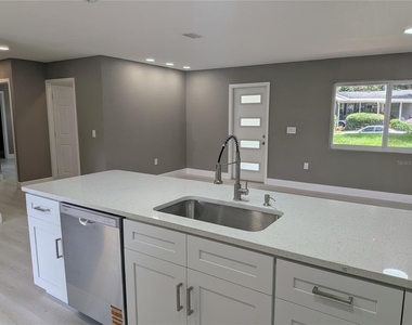 14232 Chisholm Lane - Photo Thumbnail 4