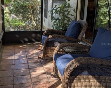 46 Emerald Bay Drive - Photo Thumbnail 11