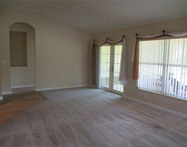 1256 Corinth Greens Drive - Photo Thumbnail 3