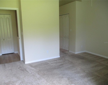 1256 Corinth Greens Drive - Photo Thumbnail 11