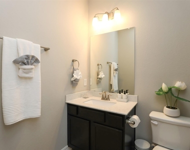 13342 Stoneleigh Terrace Drive - Photo Thumbnail 26