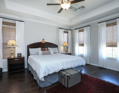 13342 Stoneleigh Terrace Drive - Photo Thumbnail 19