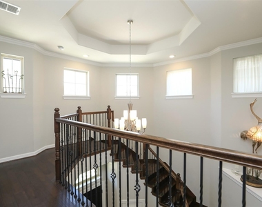 13342 Stoneleigh Terrace Drive - Photo Thumbnail 17