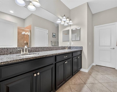 1012 Oliveto Verdi Court - Photo Thumbnail 11