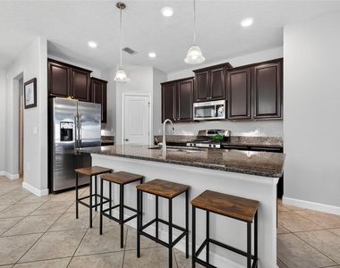 1012 Oliveto Verdi Court - Photo Thumbnail 7