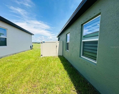 10473 Curving Creek Loop - Photo Thumbnail 27