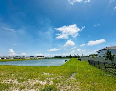 10473 Curving Creek Loop - Photo Thumbnail 22