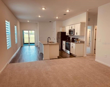 10473 Curving Creek Loop - Photo Thumbnail 8